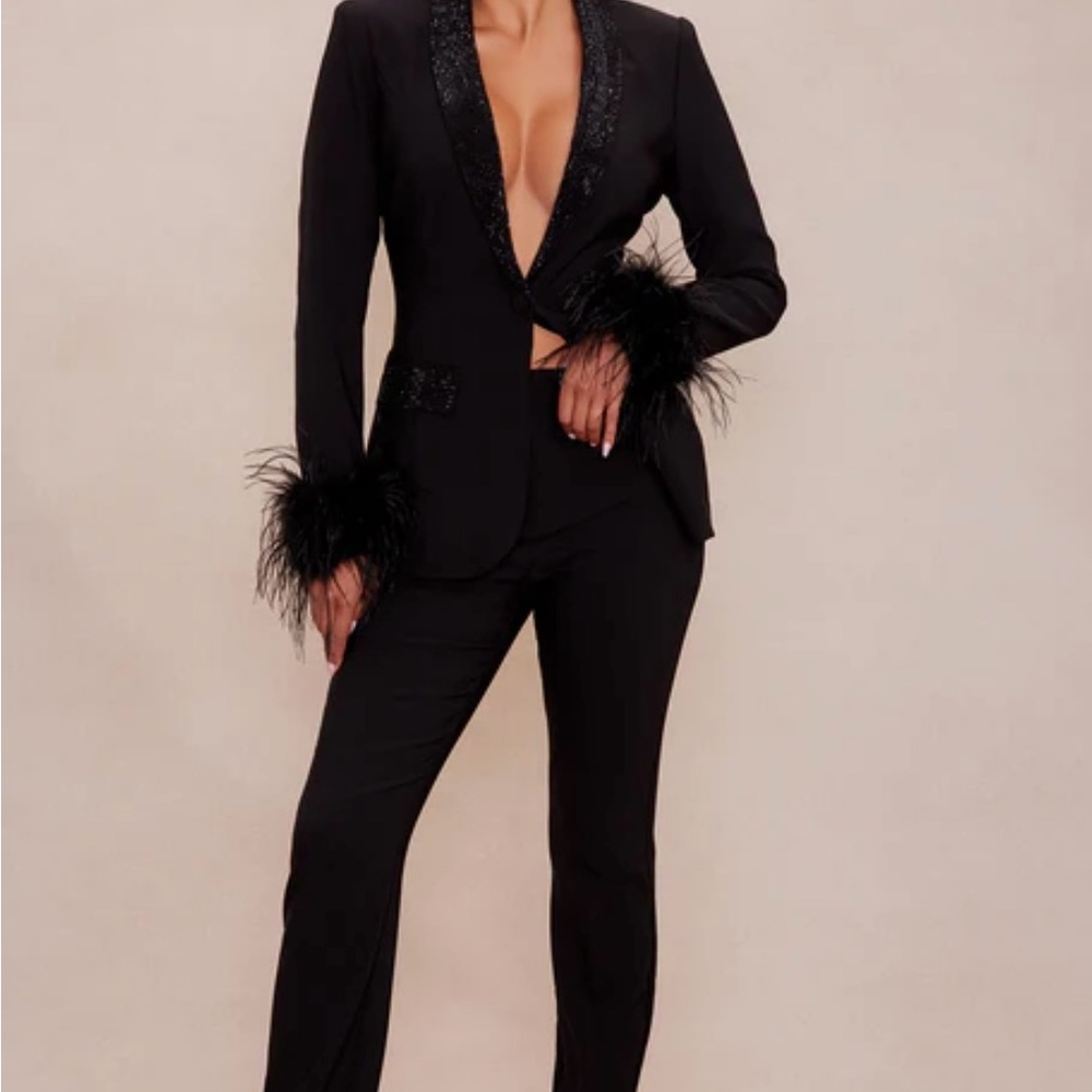 Fashion Nova Luxe Black Feather-Trimmed Jeweled Blazer Pantsuit Size 1X